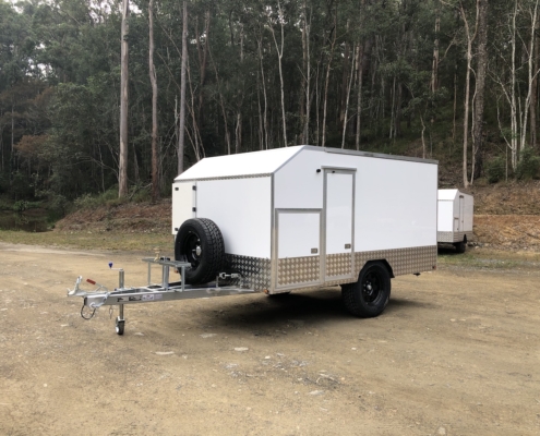 MXE-32P Enclosed Trailer