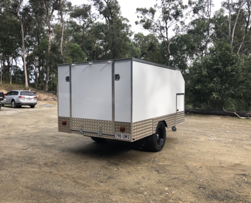 MXE-32P Enclosed Trailer