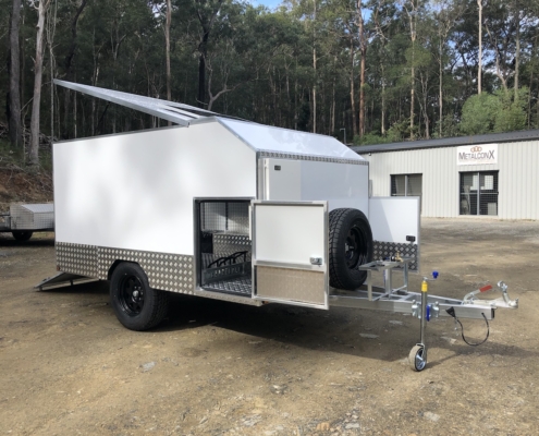 MXE-32P Enclosed Trailer