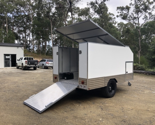 MXE-32P Enclosed Trailer