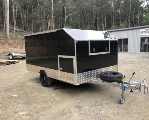 MXE-32P Enclosed Motorbike Trailer Black