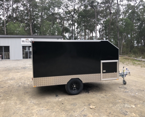 MXE-32P Enclosed Motorbike Trailer Black