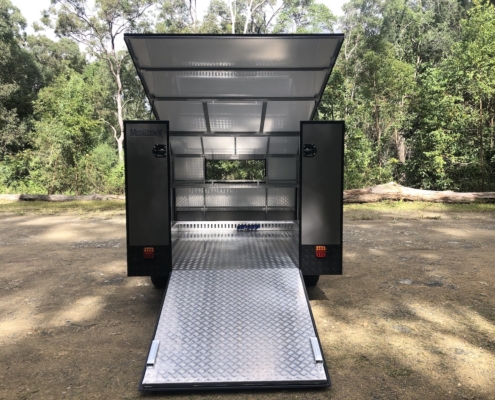 MXE-30P Enclosed Trailer Metallic Charcoal