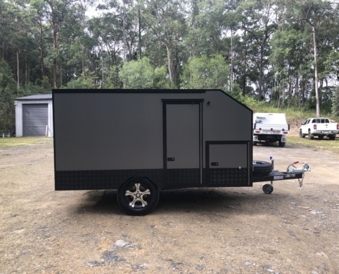 MXE-30P Enclosed Trailer Metallic Charcoal