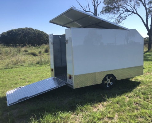 MXE-32L Enclosed Motorbike Trailer