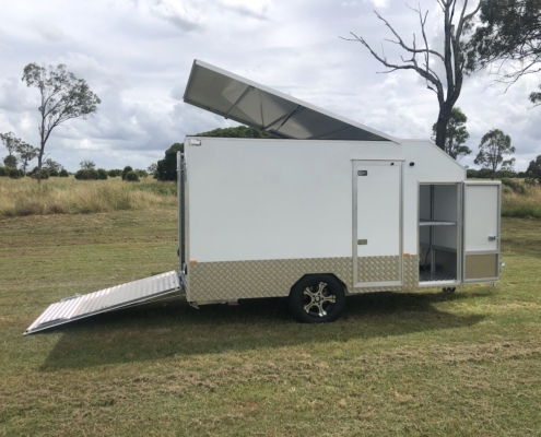 MXE-32PT Enclosed Motorbike Trailer