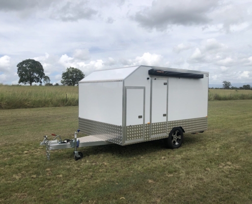 MXE-32PT Enclosed Motorbike Trailer