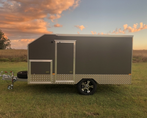 MXE-32PT Enclosed Motorbike Trailer