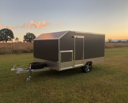 MXE-32PT Enclosed Motorbike Trailer