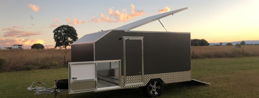 MXE-32PT Enclosed Motorbike Trailer