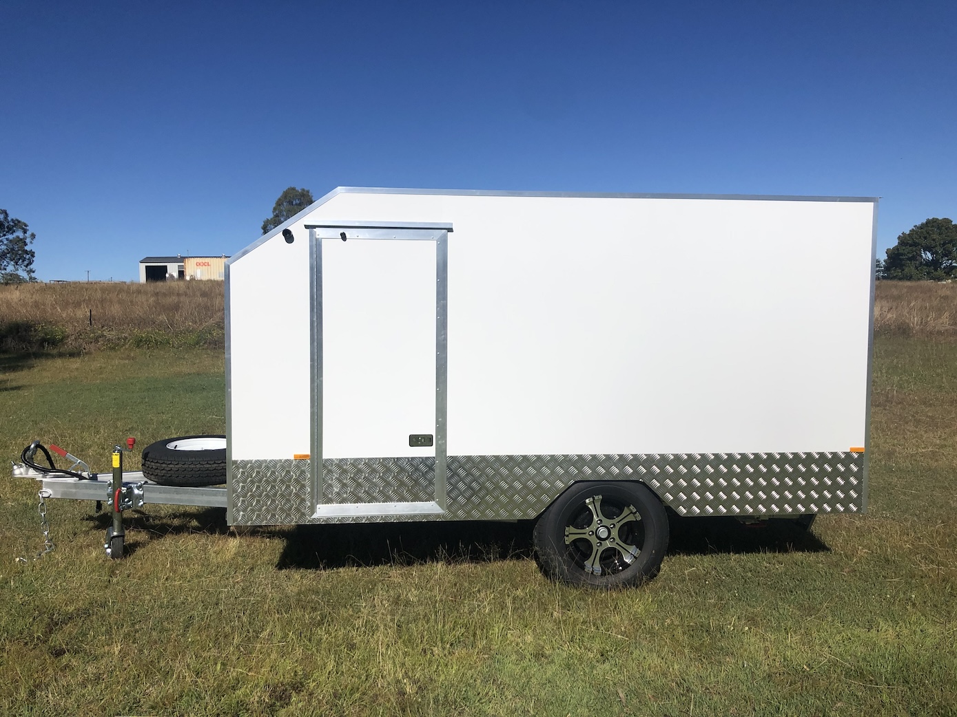 MXE-30FR Enclosed Motorbike Trailer